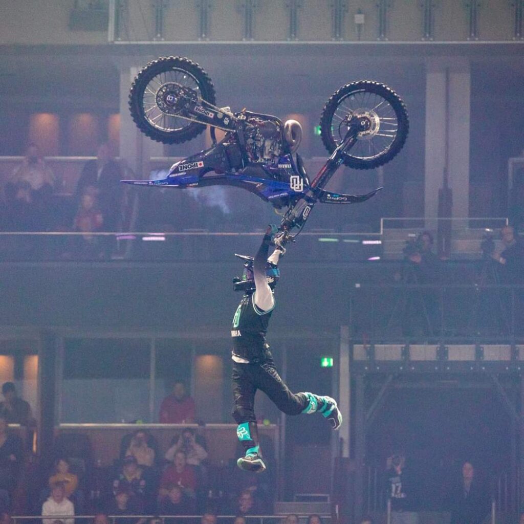 Back flip tsunami