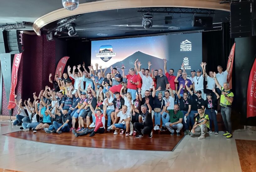 Clásica Santiago del Teide 2023 foto de familia